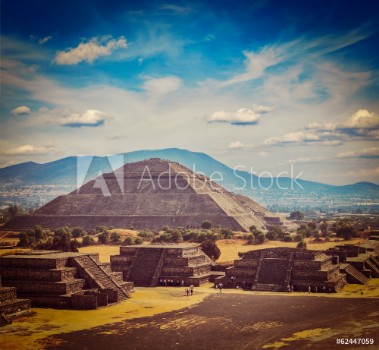 Bild på Teotihuacan Pyramids